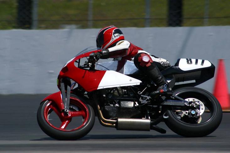 Chris going into T3 at Loudon.